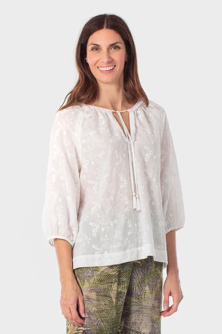 Luchtige blouse met strik