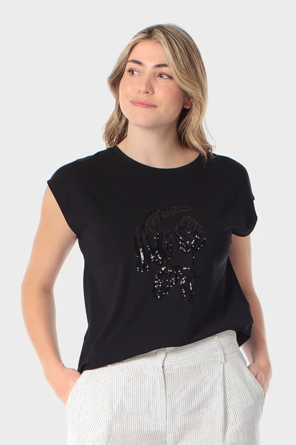 Top met paillettenapplicatie